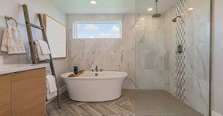 Luxury Master Bath Designs in St. Joseph